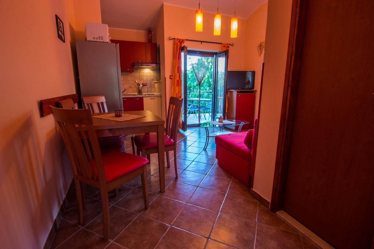 Apartments Angela 1711 Rakalj 외부 사진