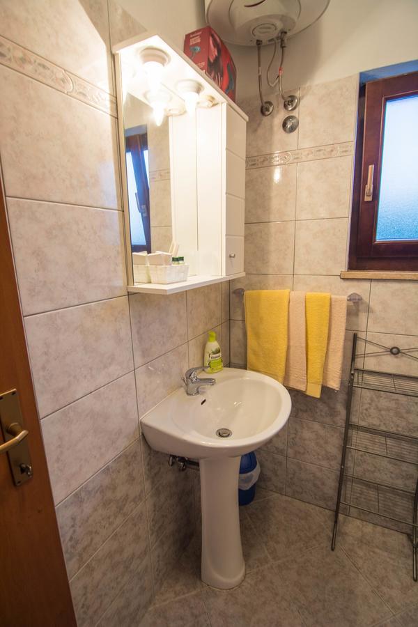 Apartments Angela 1711 Rakalj 외부 사진